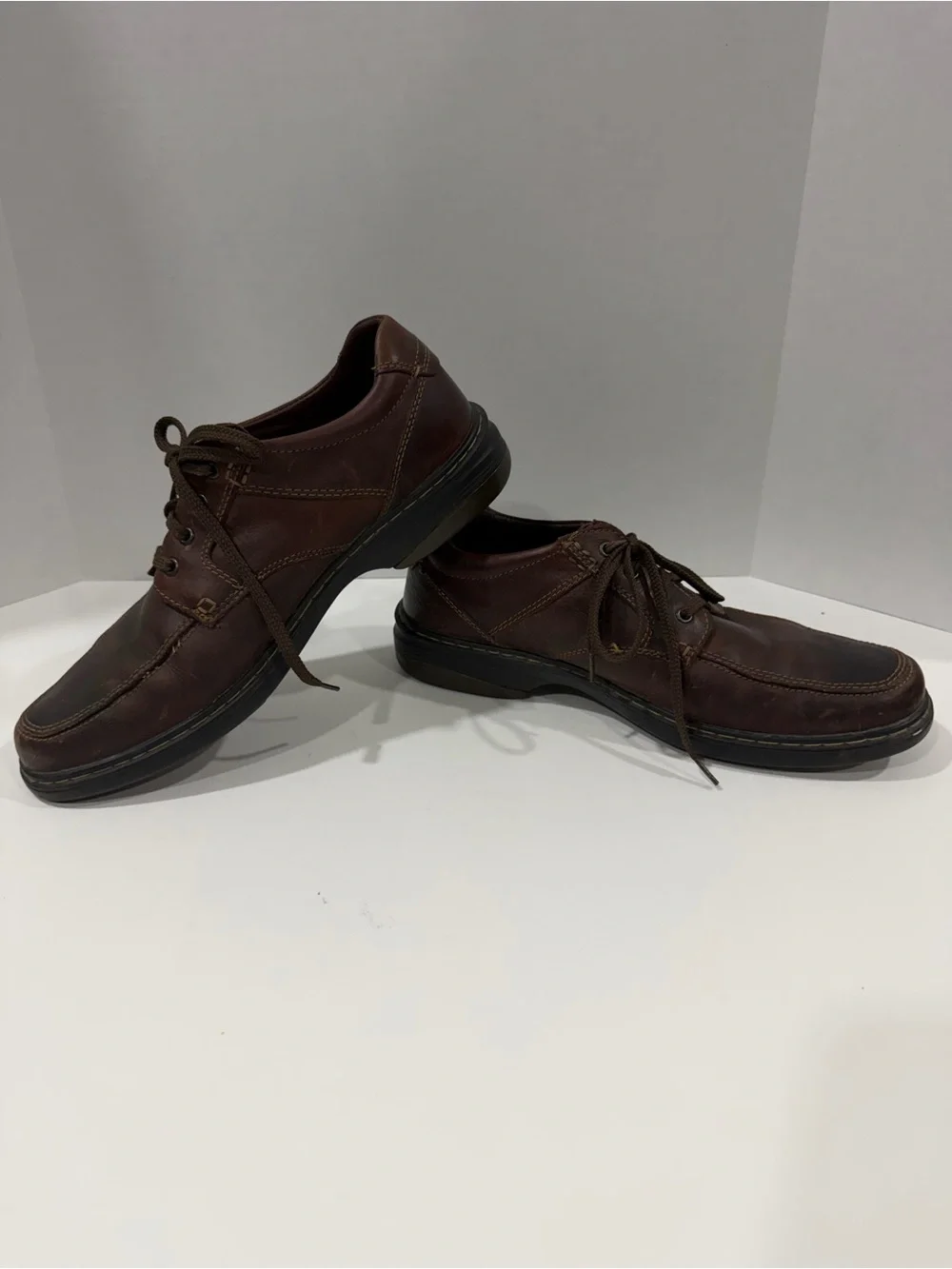 Johnston & Murphy Dark Brown Leather Lace-Up Oxfords